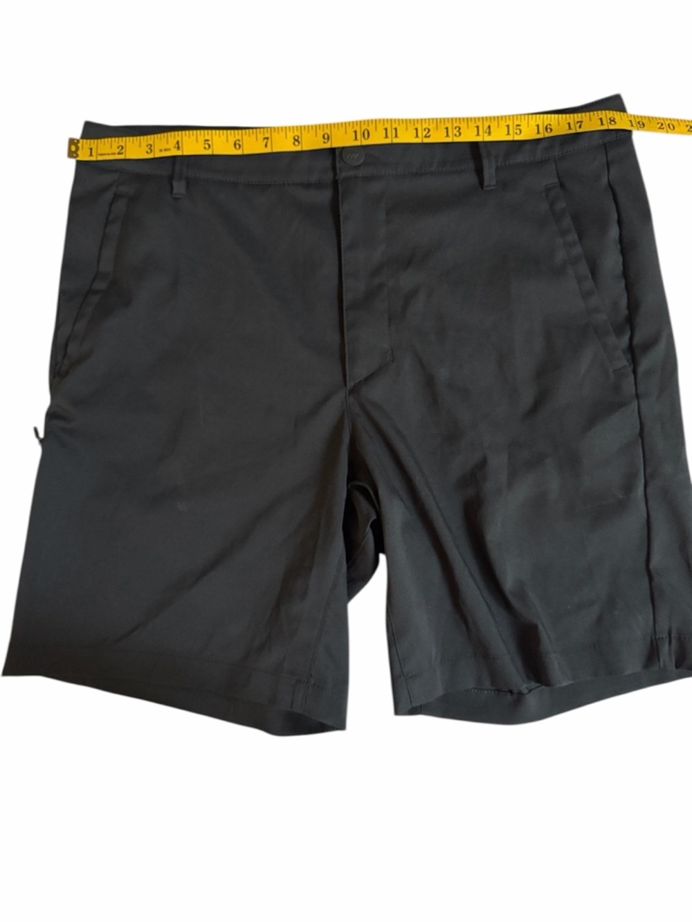 All In Motion size 36 Men’s shorts Climate control, golf dress up down   NWOT